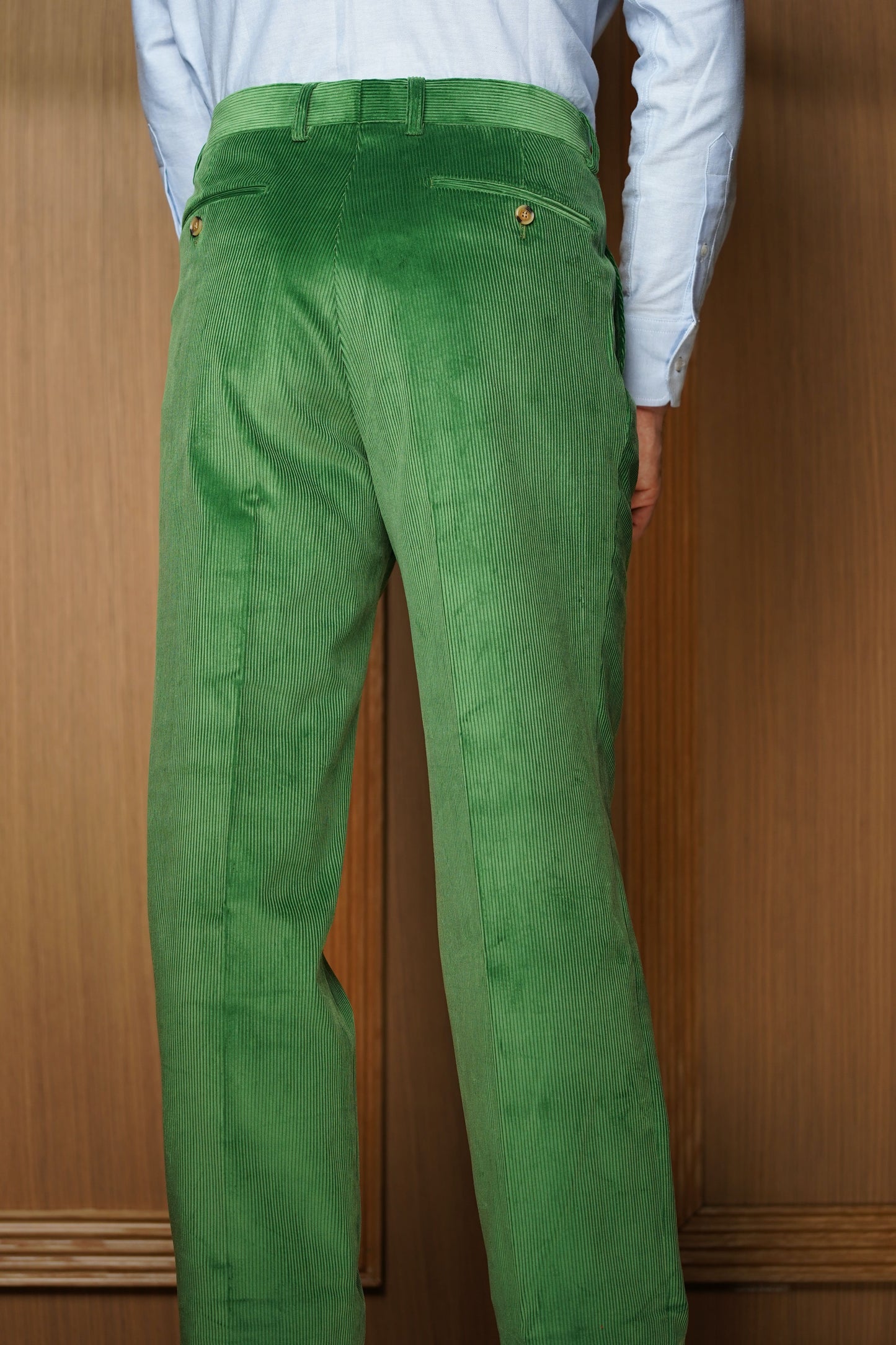 Pantalon en velours à pinces épaisseur classique