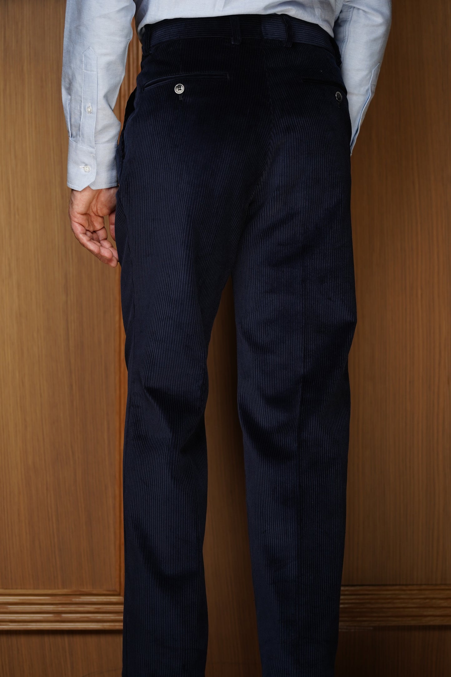 Pantalon en velours lourd à pinces