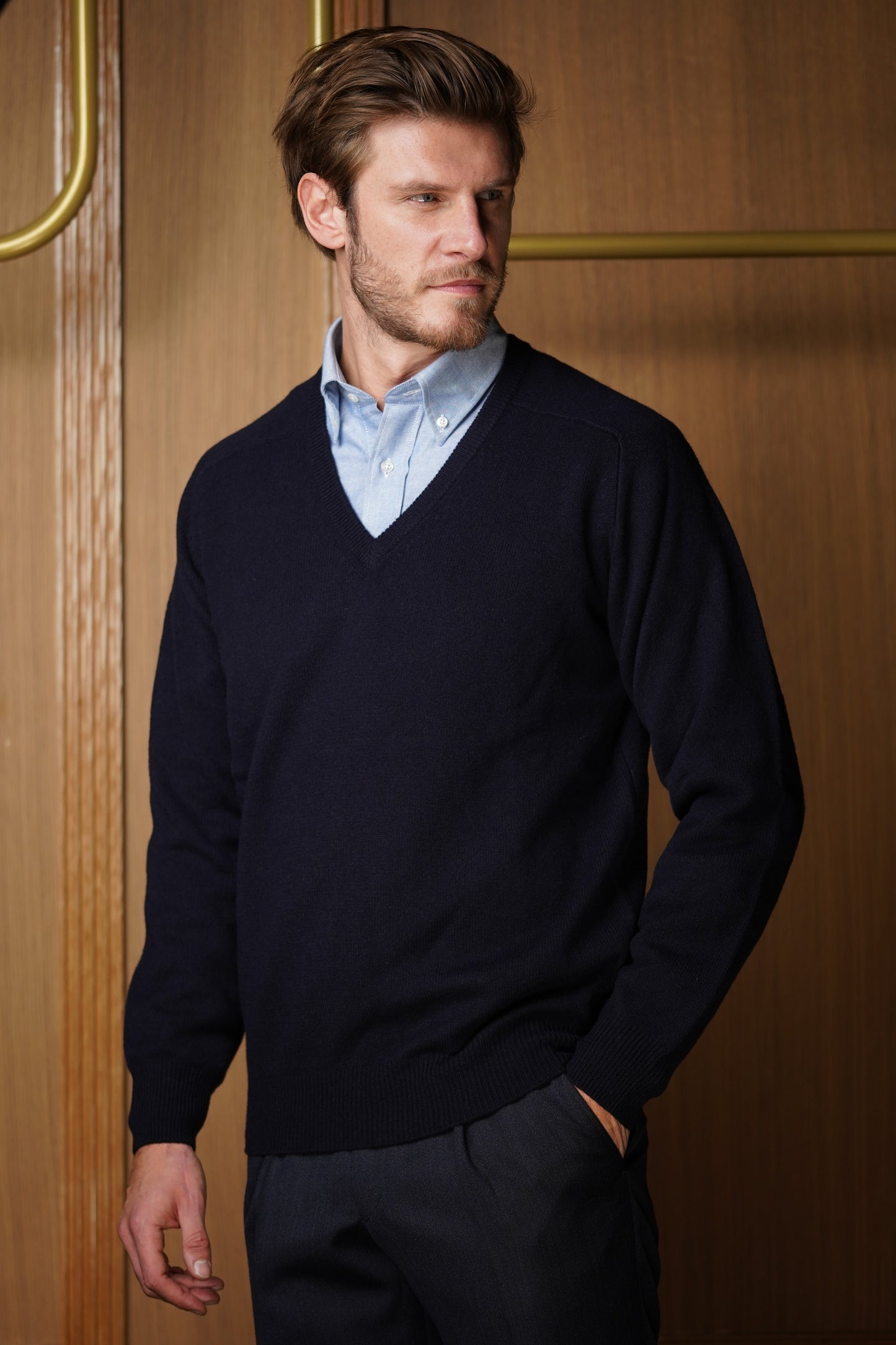 Pull Alan Paine COL V Lambswool 100 % laine